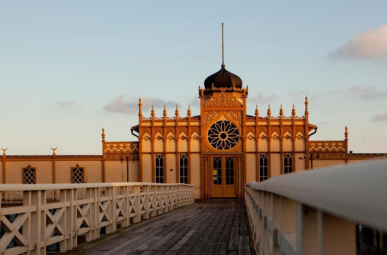 Hotell Gaestis Varberg Exteriér fotografie